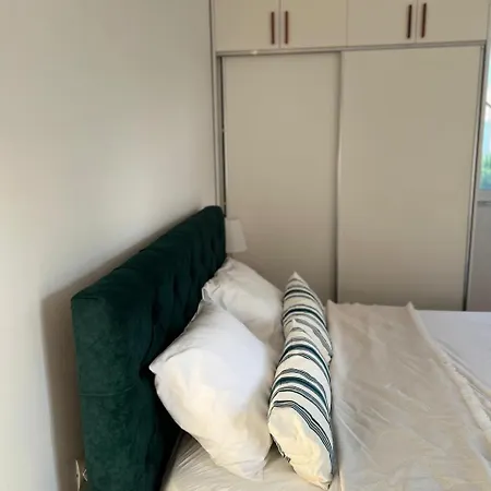 Mia Luxury